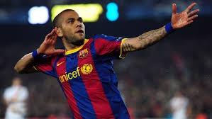 LOL衍生卡牌游戏《符文战场》英文版预购火爆 服务器爆了！